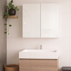 Szafka łazienkowa wiszaca 80cm biały połysk dwudzwiowa bezuchwytowa Szafka łazienkowa wiszaca 80cm biały połysk dwudzwiowa bezuchwytowa